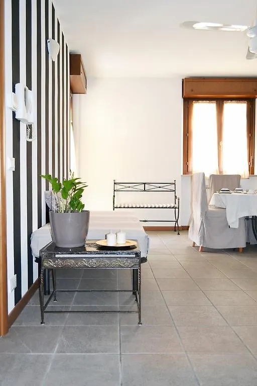 Apartment Il Fiore Bergamo 0*,