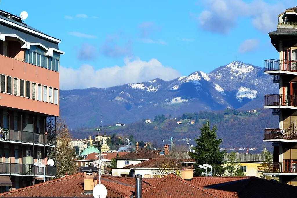 Apartment Il Fiore Bergamo Italy